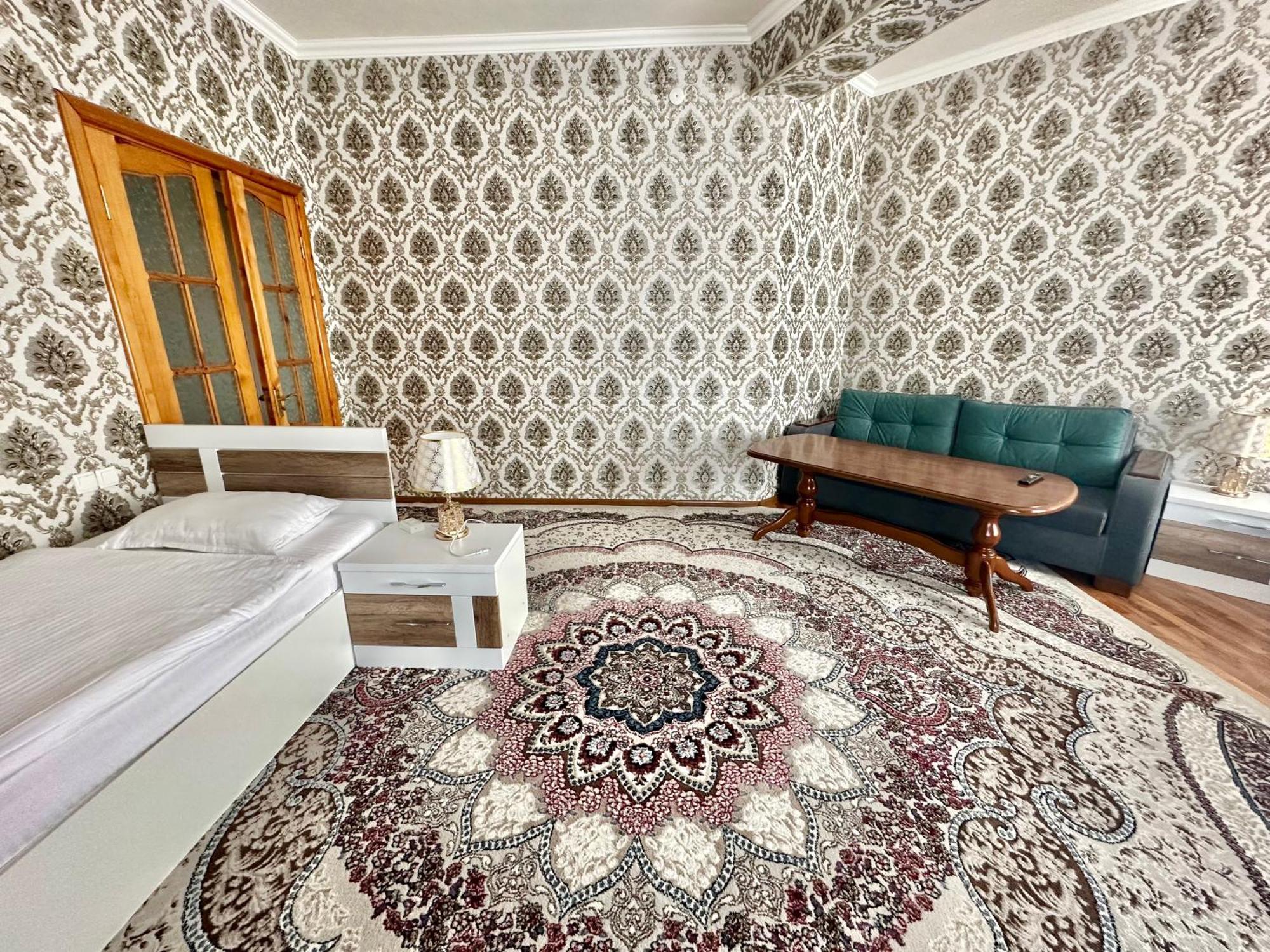 Comfort Inn Самарканд Екстериор снимка