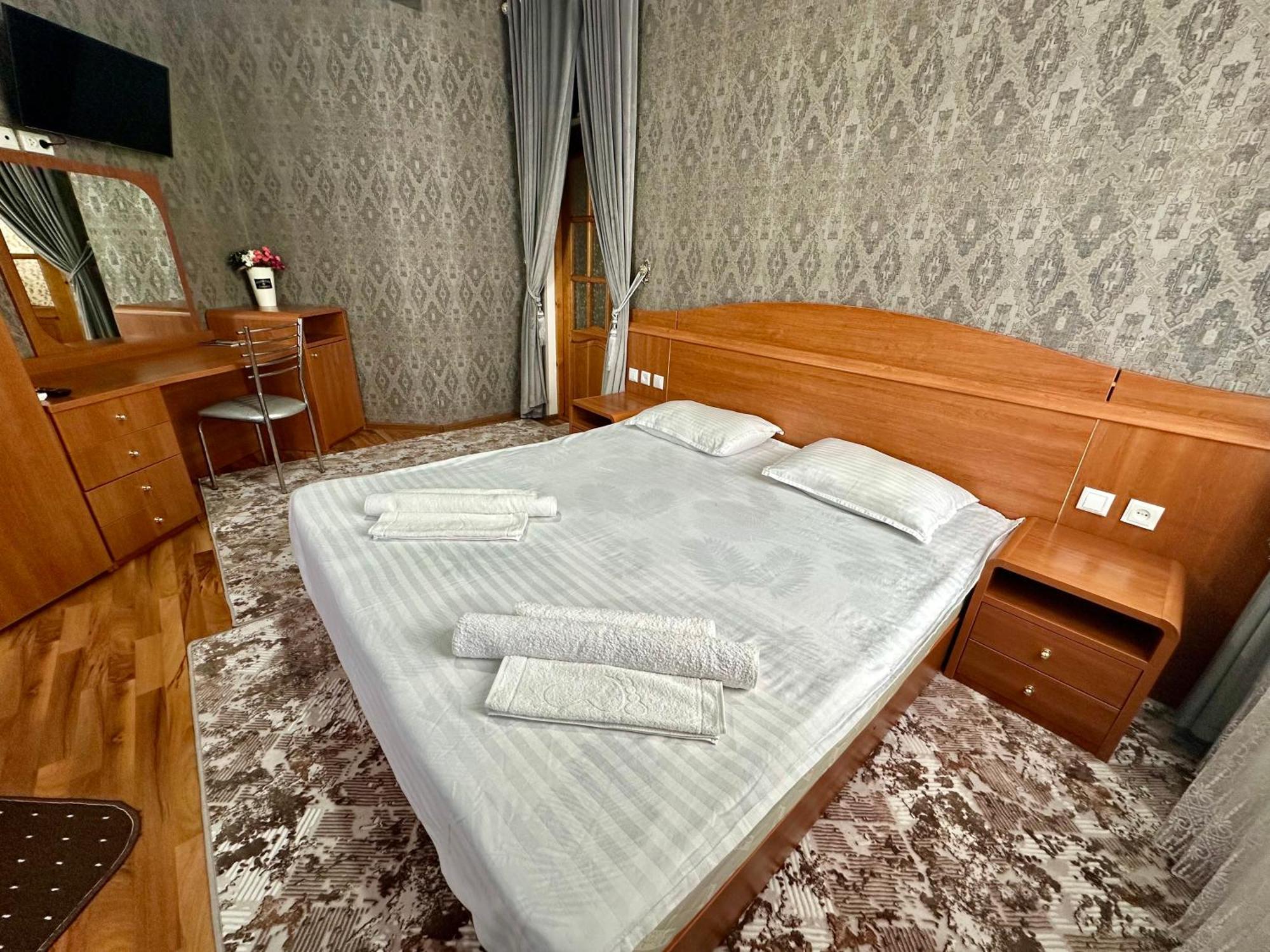 Comfort Inn Самарканд Екстериор снимка